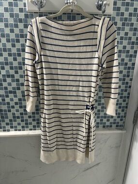 Marc by Marc Jacobs White and Navy Sweater Dress with three-quarter sleeves
